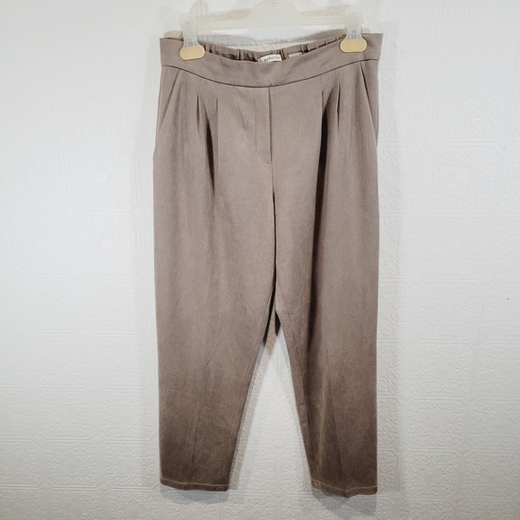 Babaton Cohen tan suede pant - Picture 9 of 9
